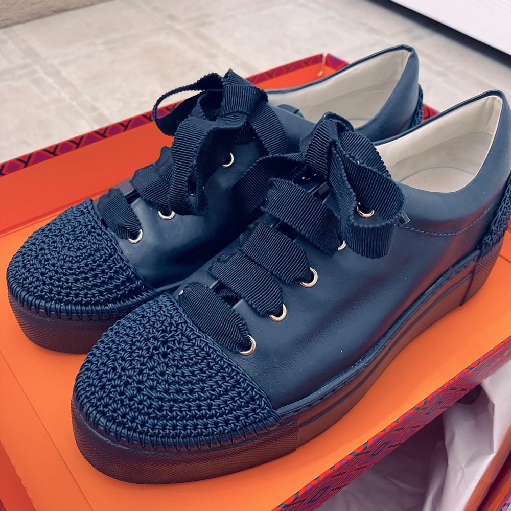 AGL Attilio Giusti Leombruny leather sneakers NWT